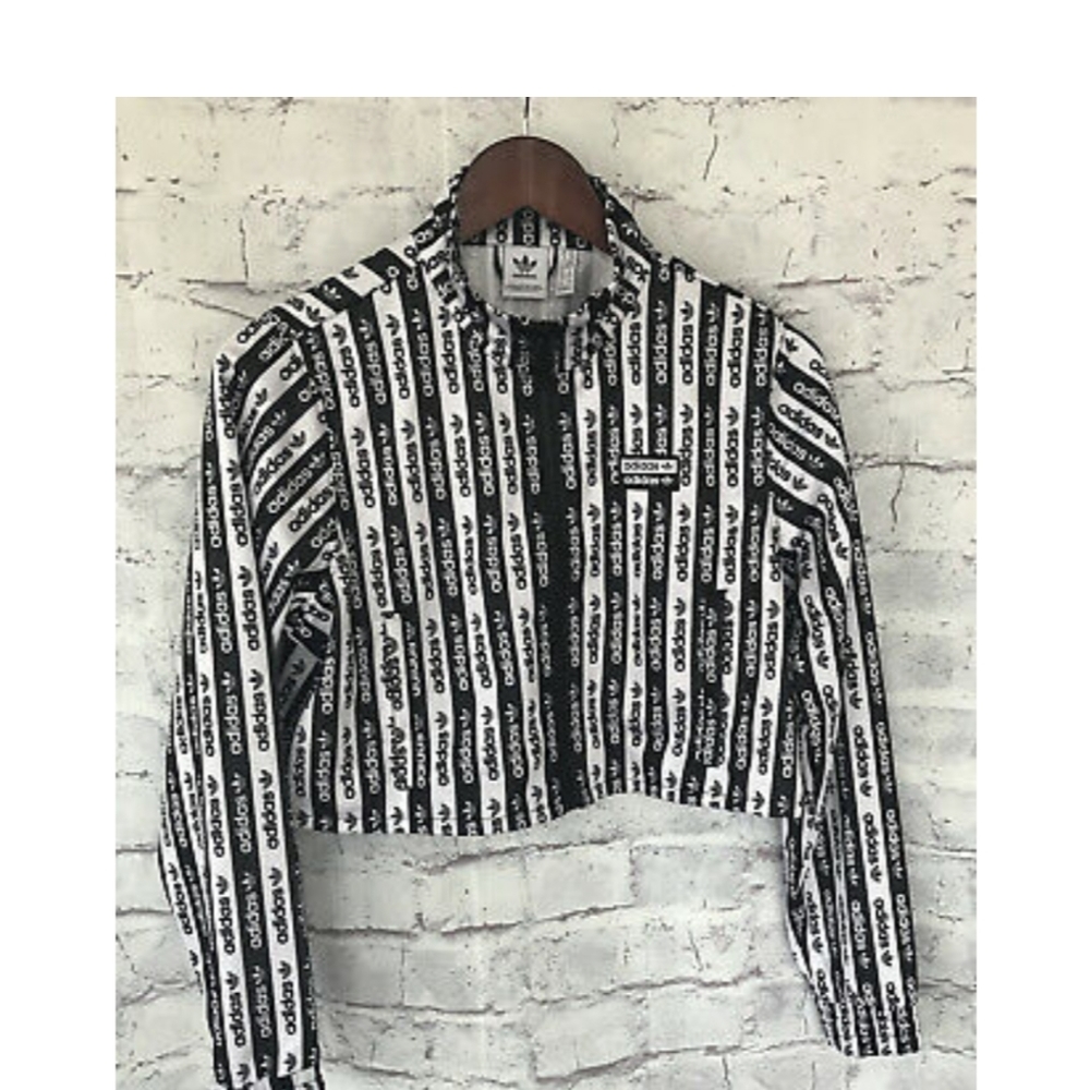 #ADIDAS TRACK TOP🏷 - Picture 6 of 11